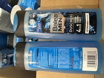 Гель для душу Balea Ice Feeling Shower Gel Men 4 in 1 300мл Німеччина &mdash; фото товару
